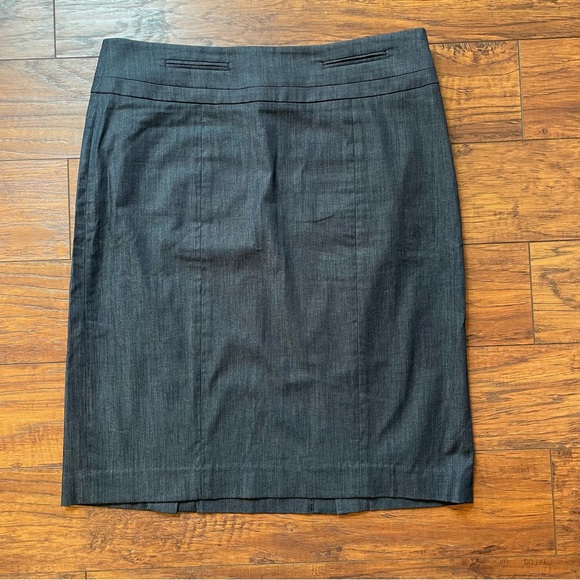 Ann Taylor LOFT Pencil Skirt - Picture 1 of 12